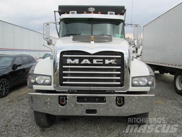 Mack GR64F Damperli kamyonlar