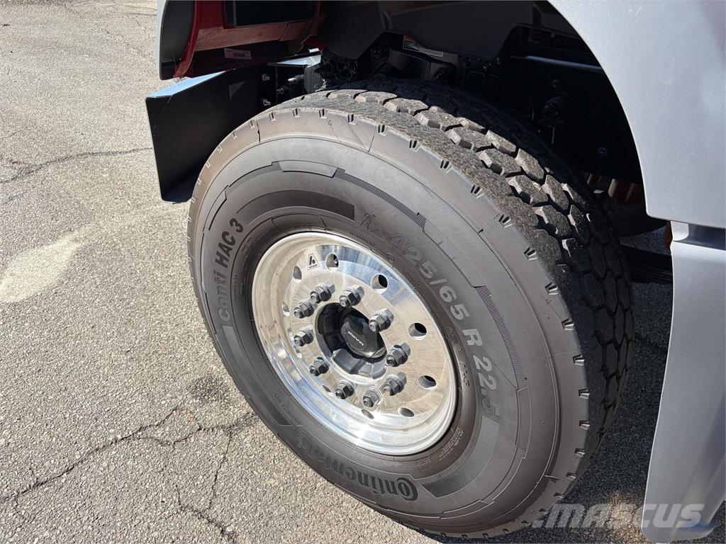 Mack GR64FR Transmikserler