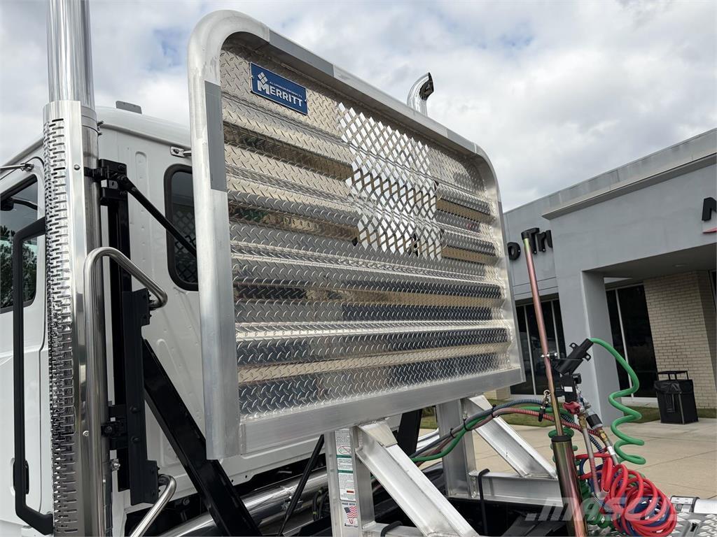 Mack GR64FT Çekiciler