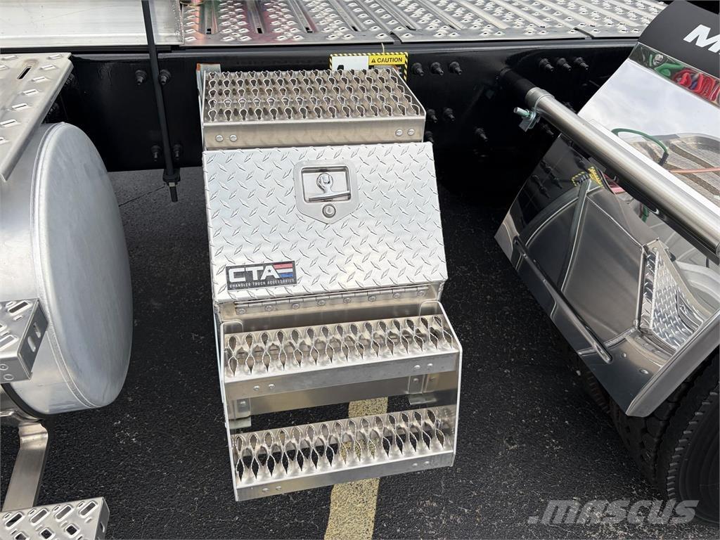 Mack GR64FT Çekiciler