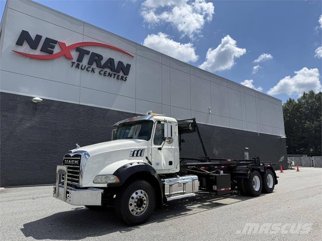 Mack GRANITE Diger kamyonlar