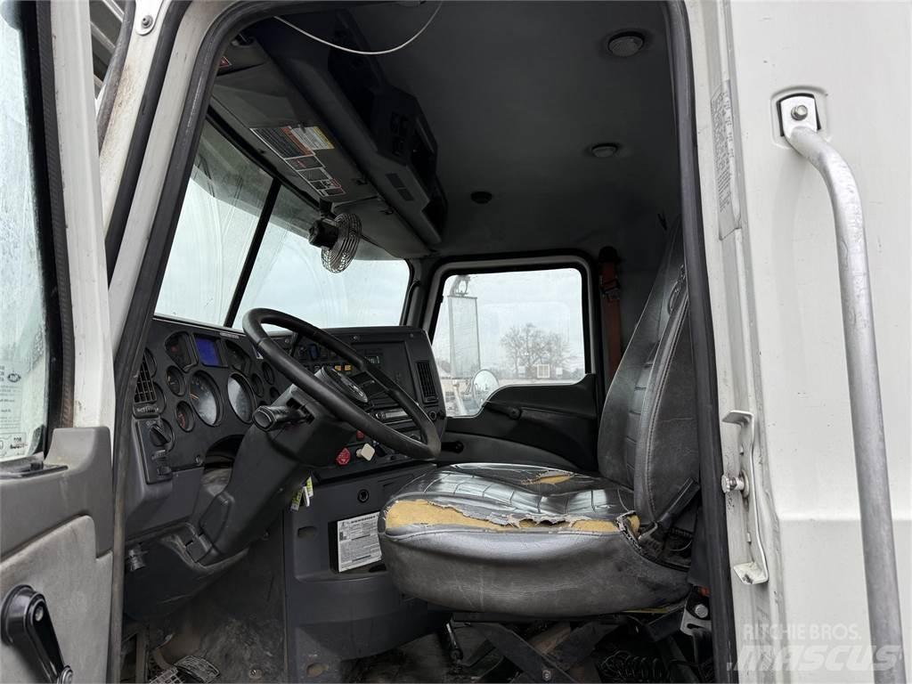 Mack GU700 Çekiciler