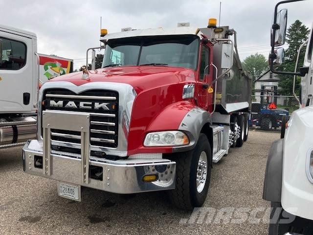 Mack GU800 Çekiciler