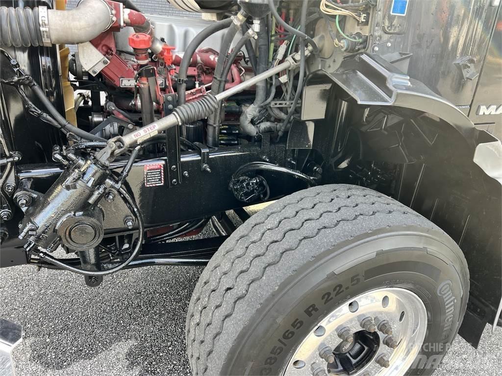 Mack GU813 Diger kamyonlar