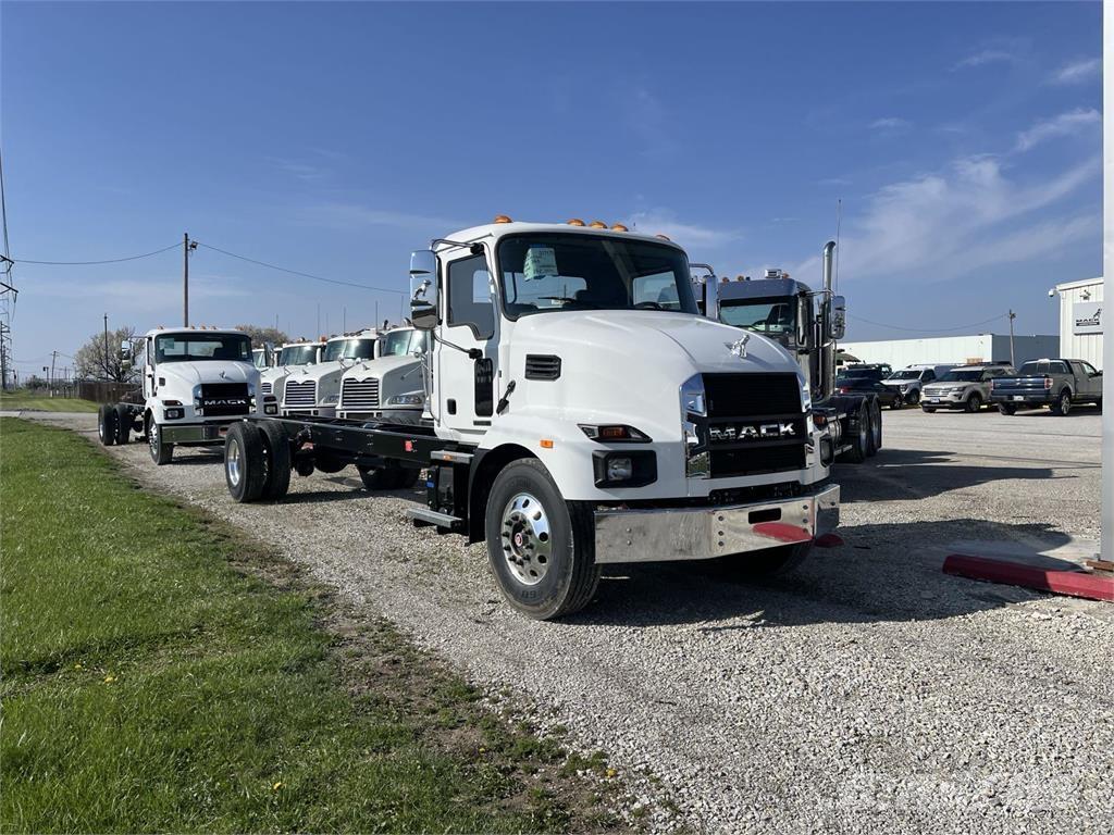 Mack MD6 42R Çekiciler