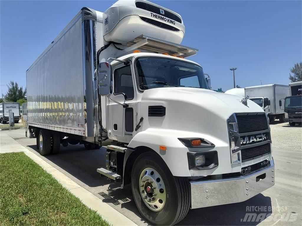 Mack MD6 42R Çekiciler
