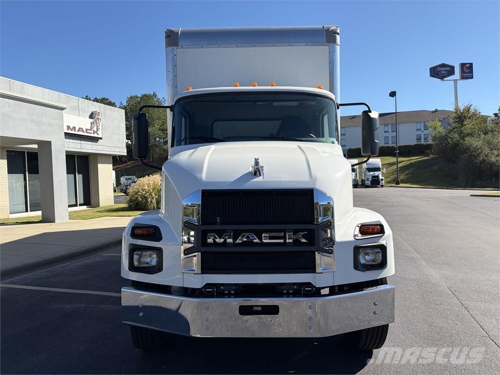 Mack MD6 42R Kapali kasa kamyonlar