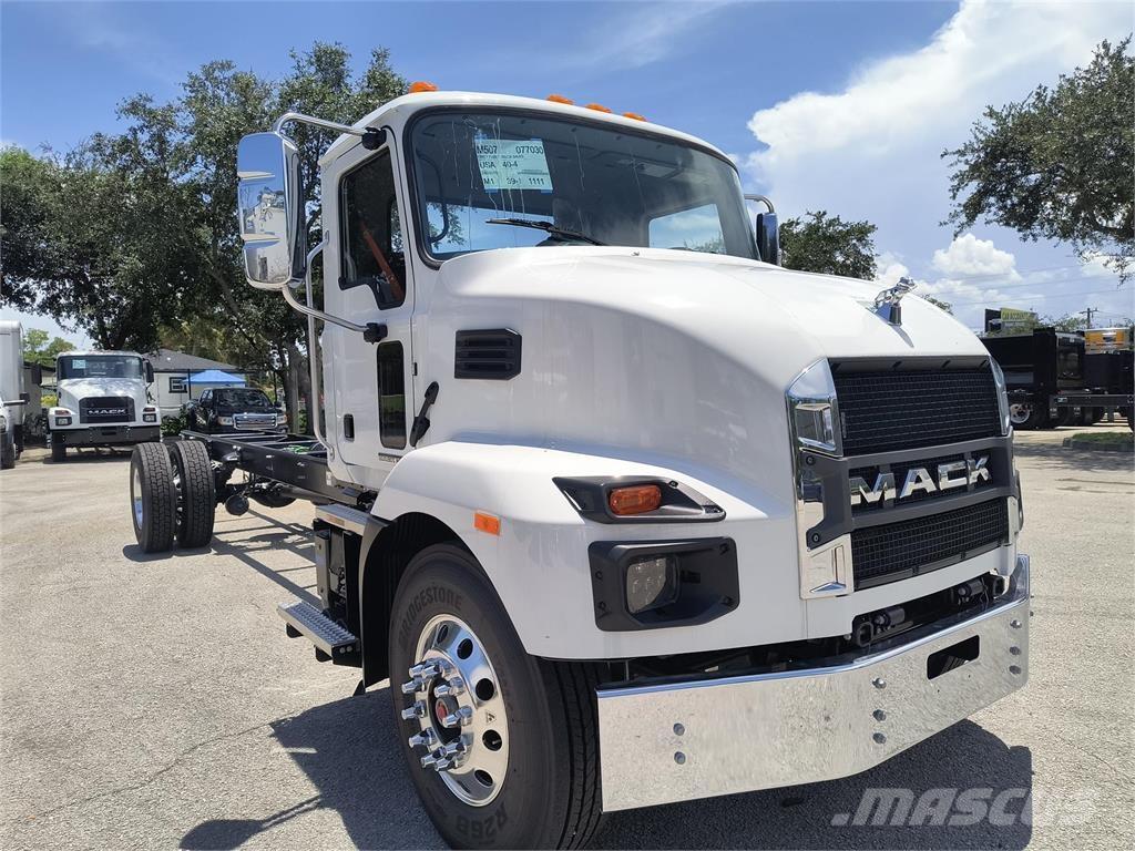 Mack MD7 42R Çekiciler