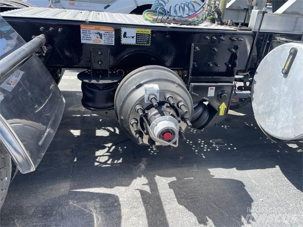 Mack PI64T Çekiciler