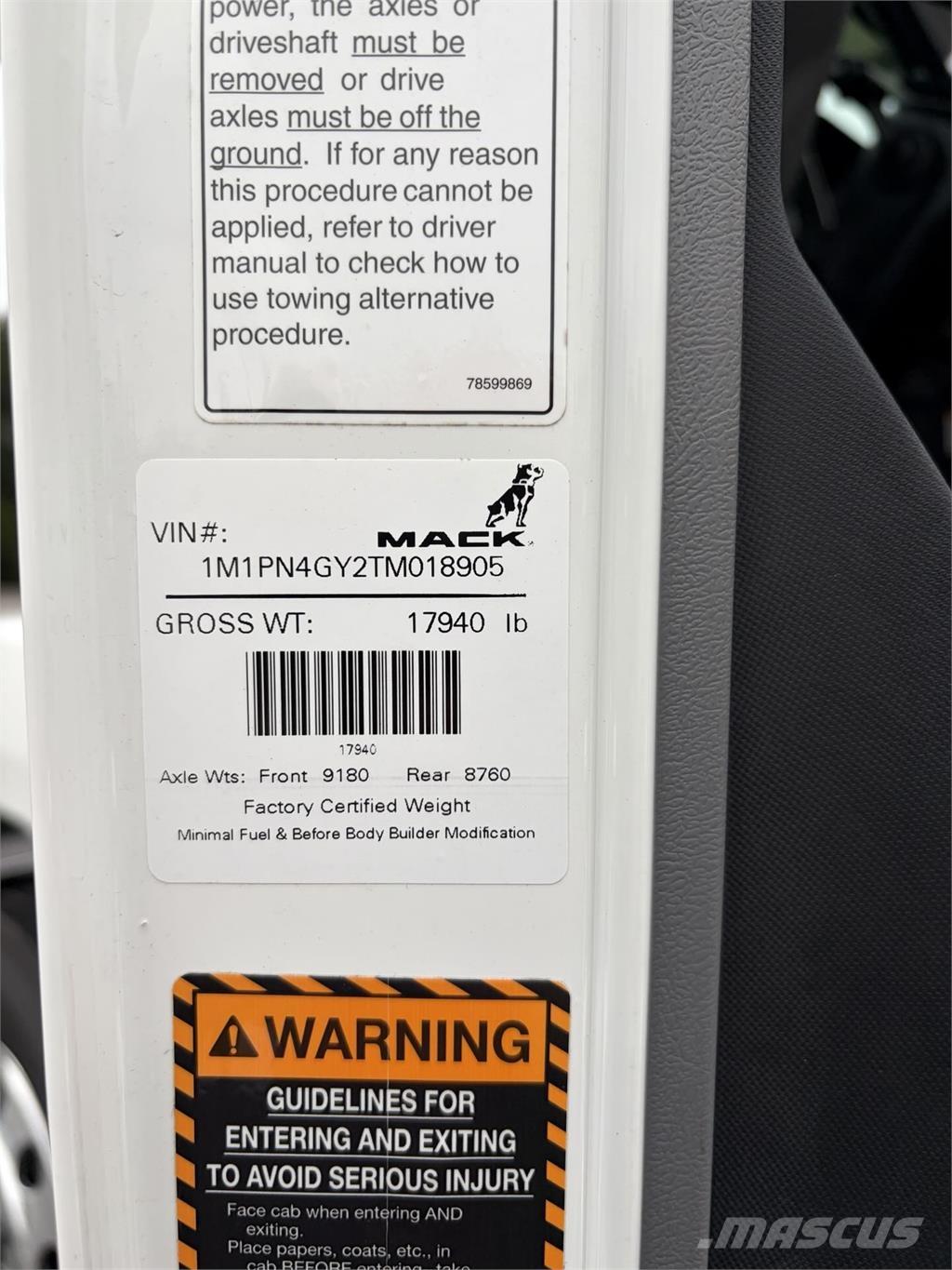 Mack PI64T Çekiciler