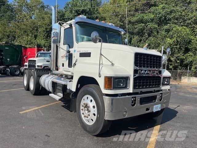 Mack PI64T Çekiciler