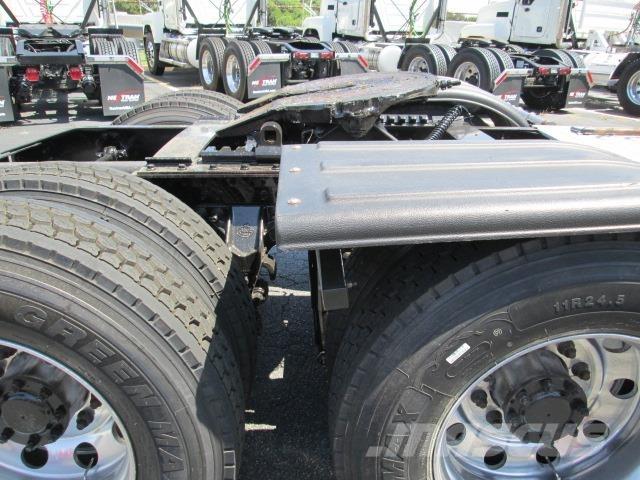 Mack PI64T Çekiciler