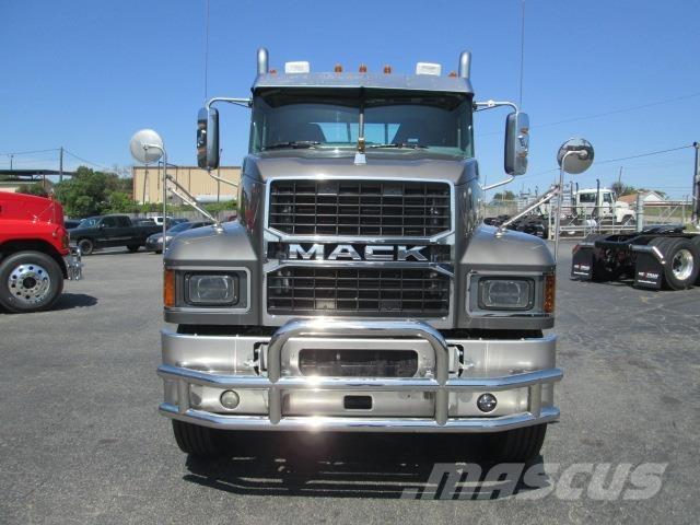Mack PI64T Çekiciler