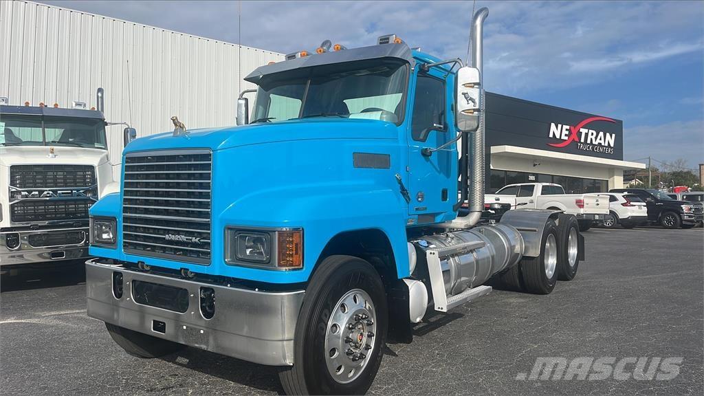 Mack PI64T Çekiciler