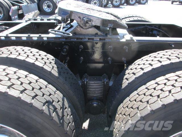 Mack PI64T Çekiciler