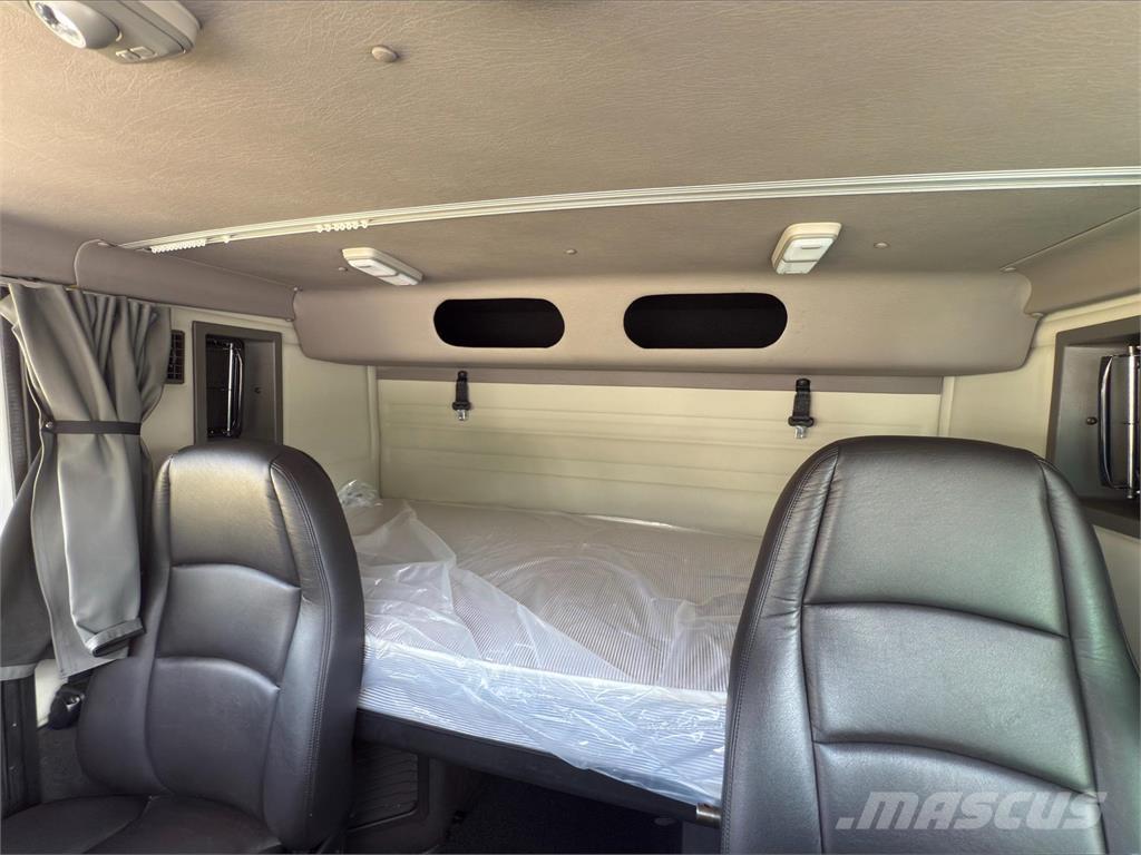 Volvo VAH64400 Vinçli kamyonlar