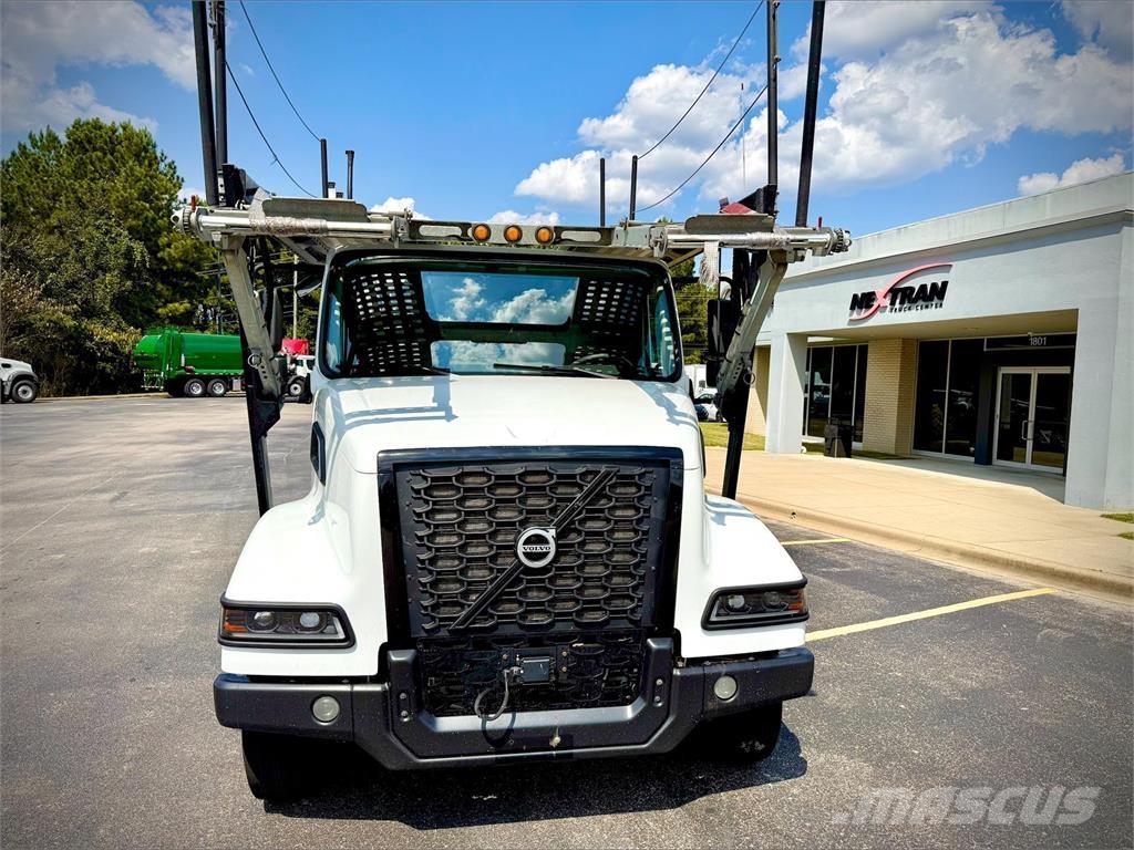 Volvo VAH64400 Vinçli kamyonlar