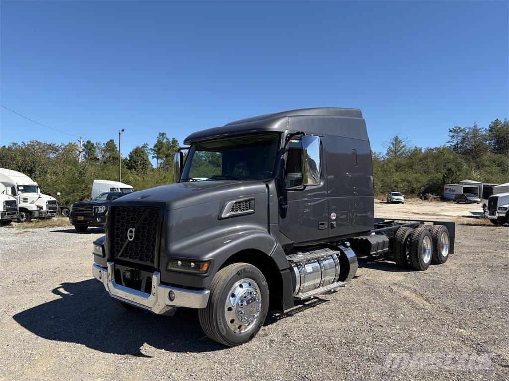 Volvo VAH64600 Vinçli kamyonlar