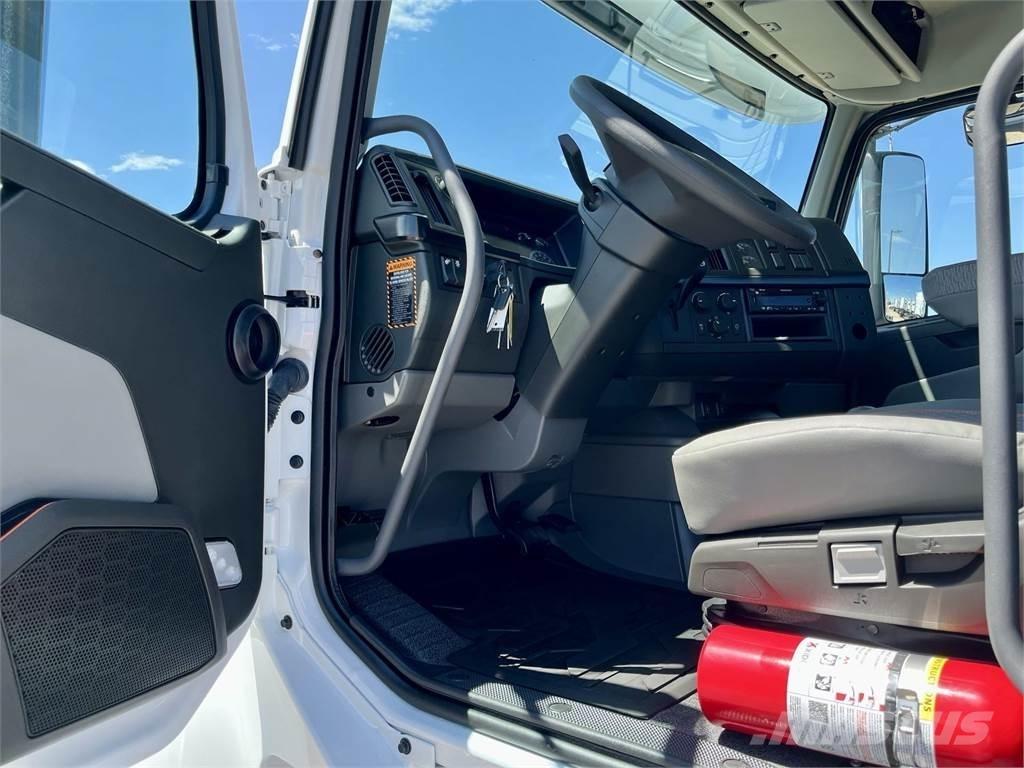 Volvo VHD64FT300 Çekiciler