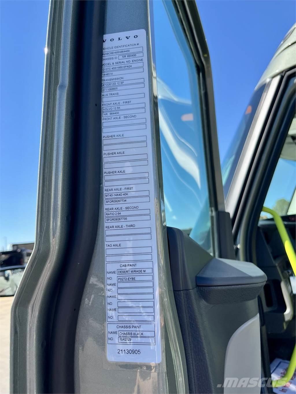 Volvo VNL64T300 Çekiciler
