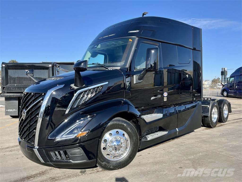 Volvo VNL64T640 Çekiciler