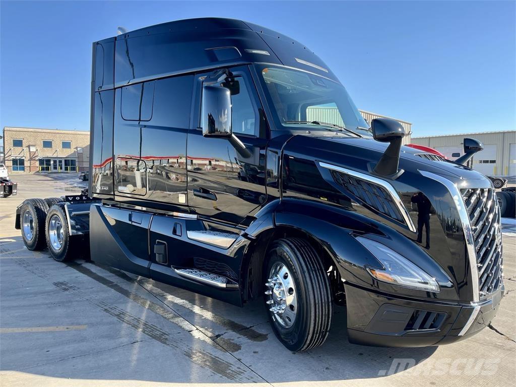 Volvo VNL64T640 Çekiciler