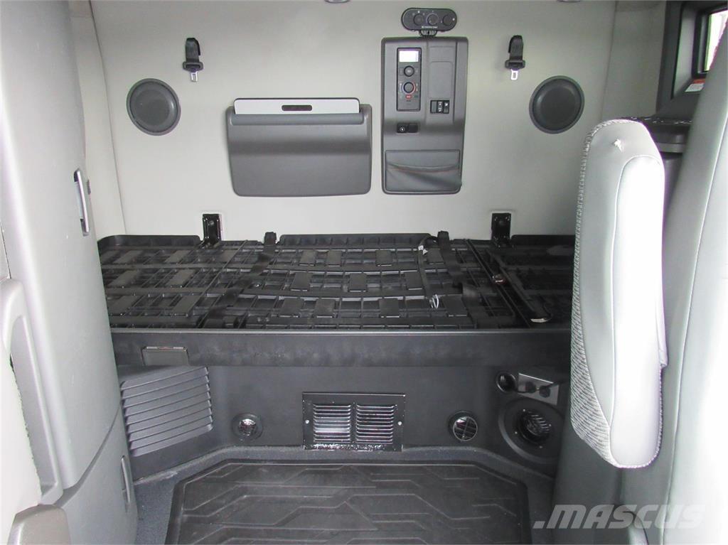 Volvo VNL64T760 Çekiciler