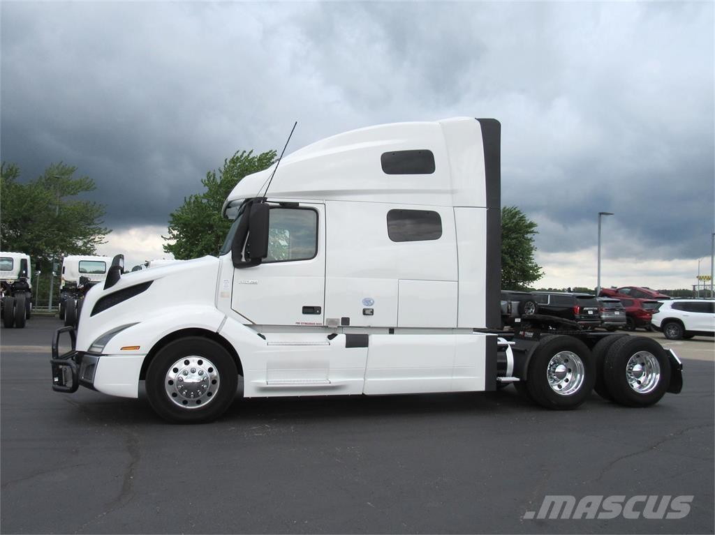 Volvo VNL64T760 Çekiciler