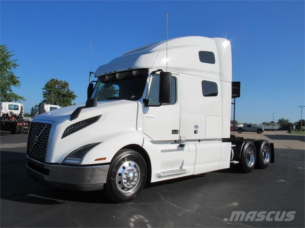 Volvo VNL64T760 Çekiciler