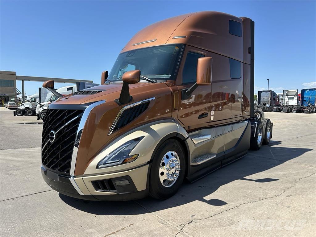 Volvo VNL64T860 Çekiciler