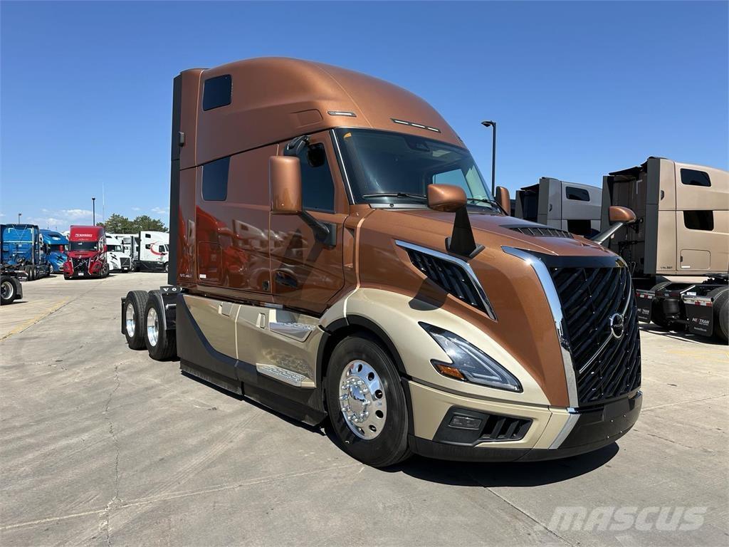 Volvo VNL64T860 Çekiciler