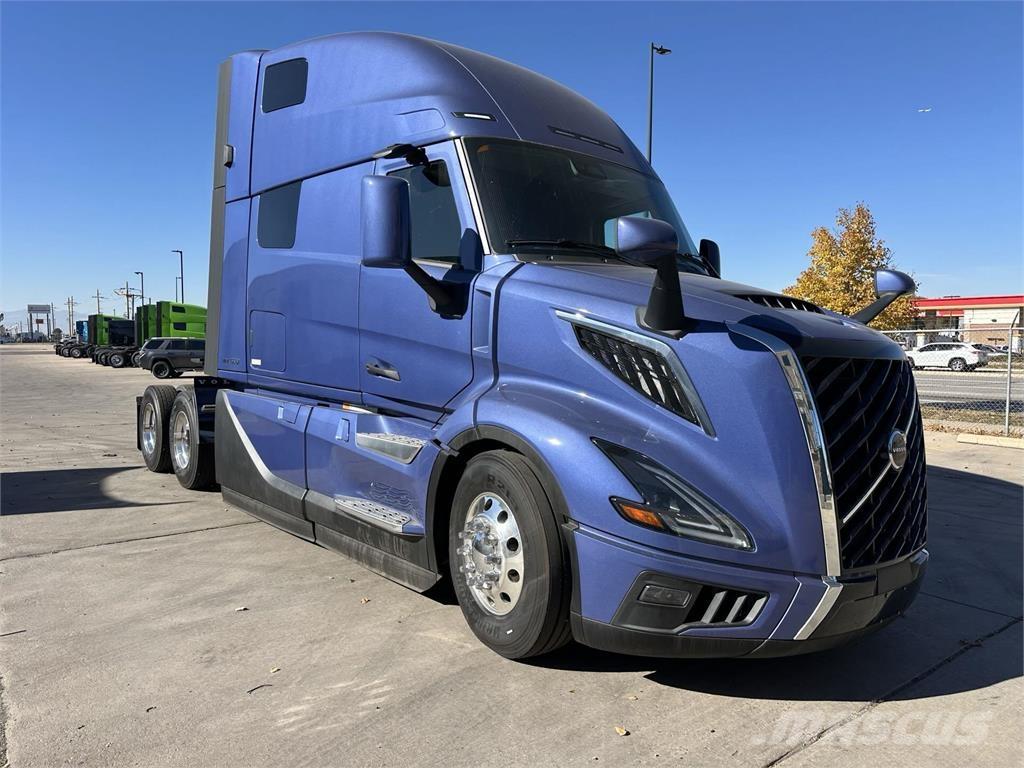 Volvo VNL64T860 Çekiciler
