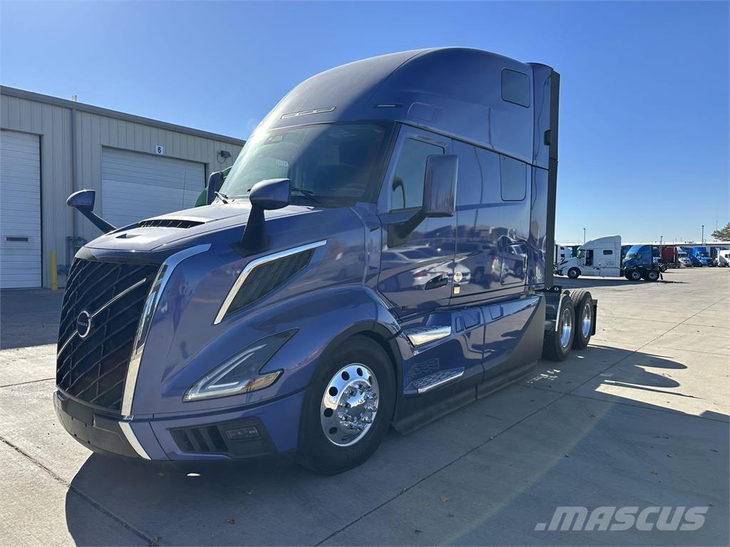 Volvo VNL64T860 Çekiciler