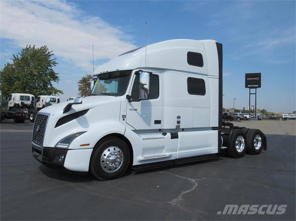 Volvo VNL64T860 Çekiciler