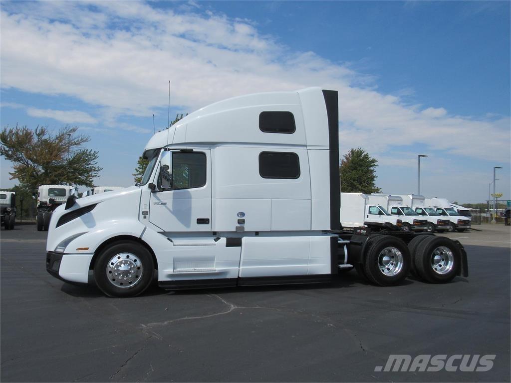 Volvo VNL64T860 Çekiciler