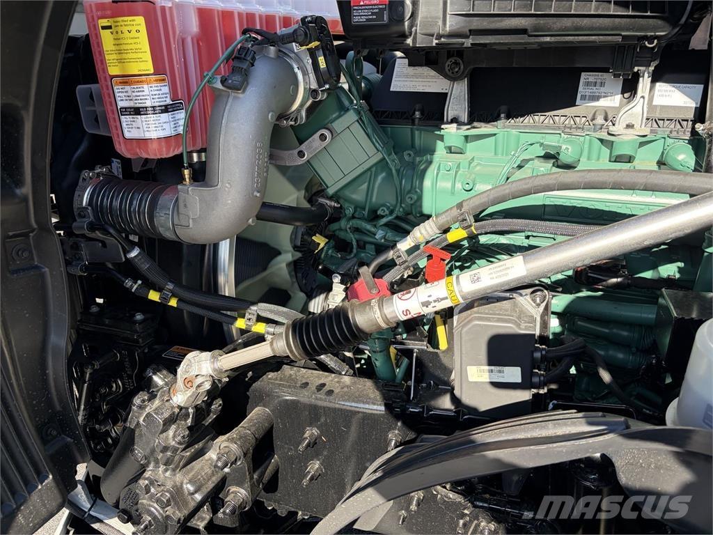 Volvo VNL64T860 Çekiciler