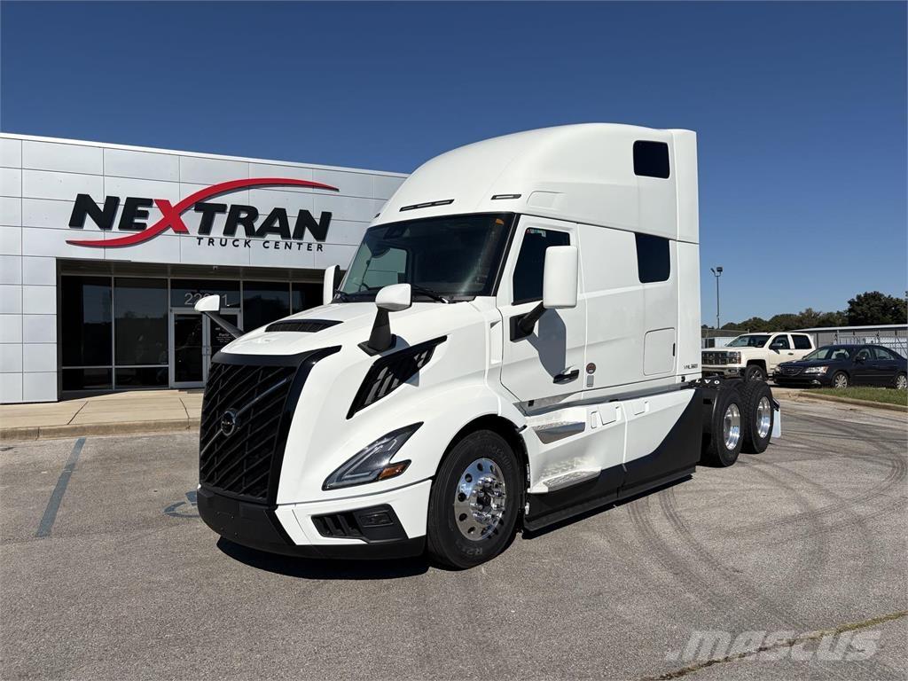 Volvo VNL64T860 Çekiciler