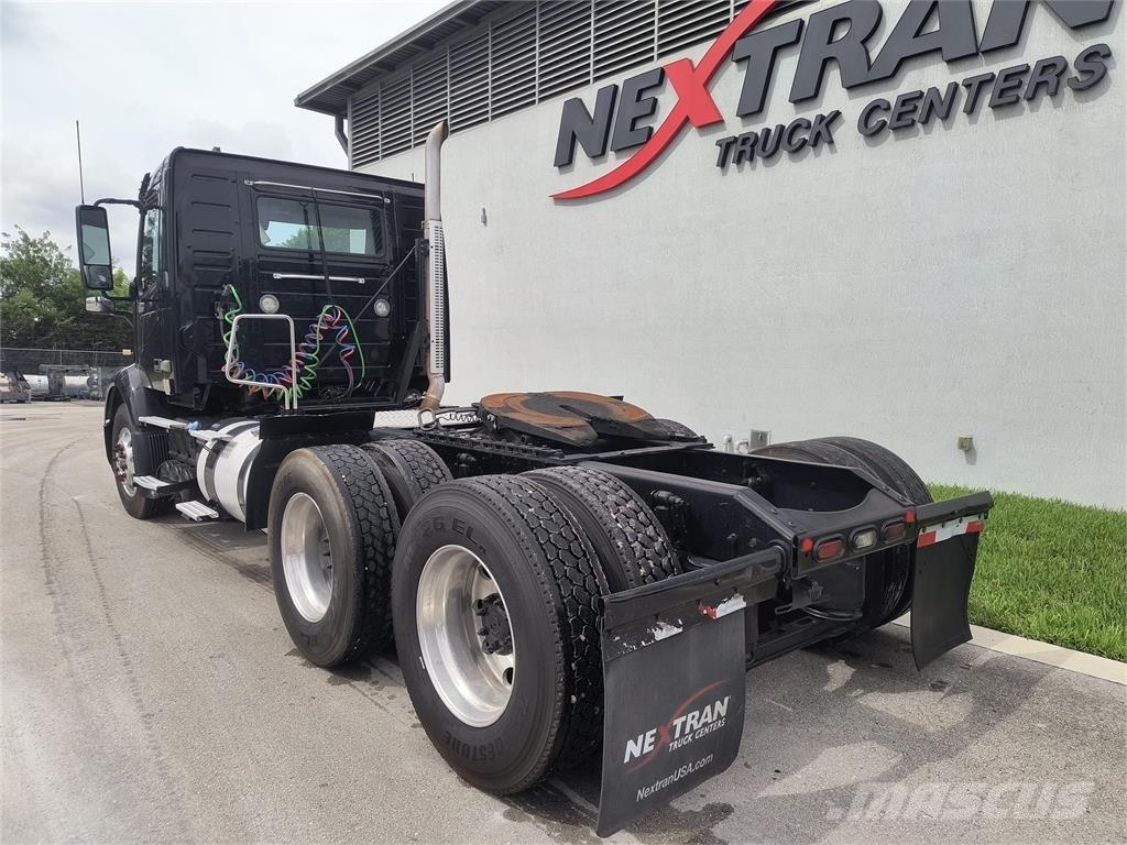 Volvo VNR64T Çekiciler