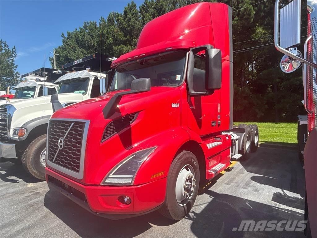 Volvo VNR64T300 Çekiciler