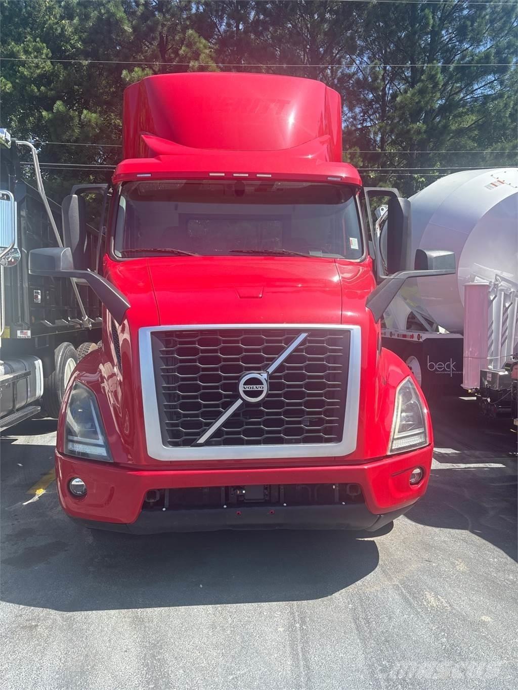 Volvo VNR64T300 Çekiciler