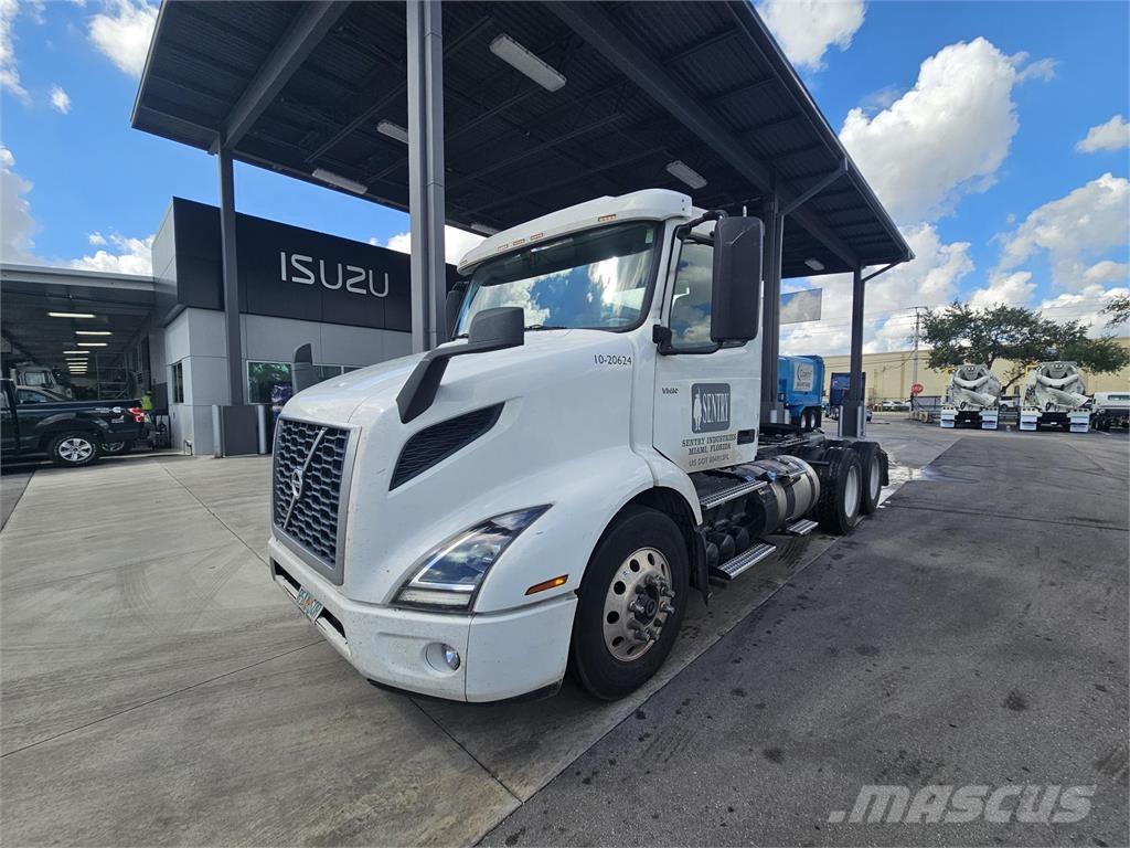 Volvo VNR64T300 Çekiciler