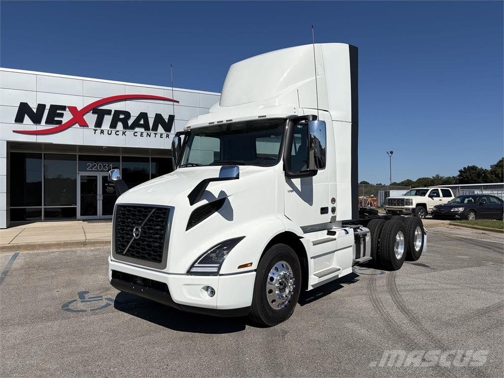 Volvo VNR64T300 Çekiciler