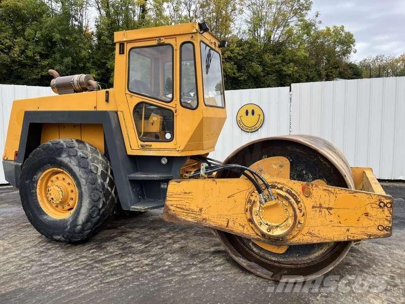 Bomag BW213D Zemin sıkıştırma makineleri