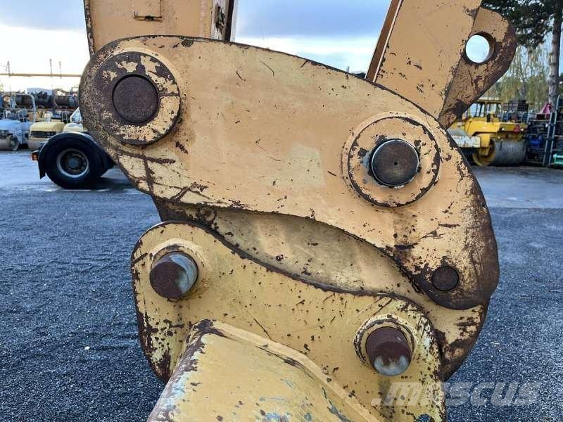 CASE WX185 Lastik tekerli ekskavatörler