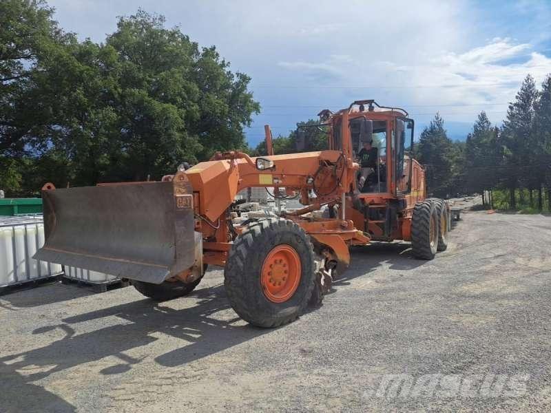 CAT 12M Greyderler