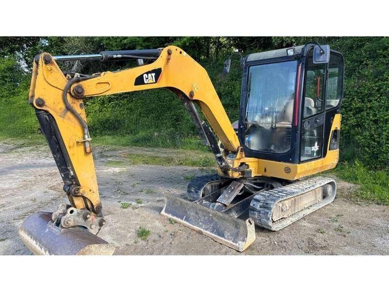 CAT 302.5C Mini ekskavatörler, 7 tona dek