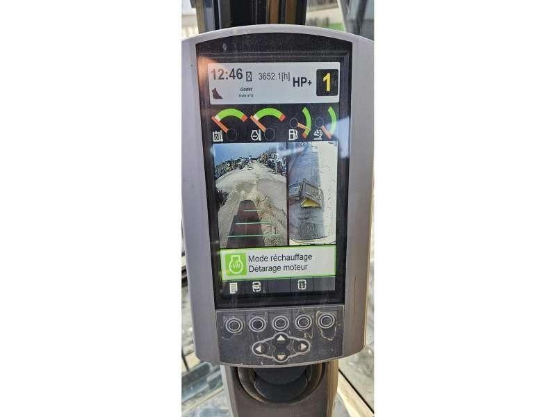 CAT 323F Paletli ekskavatörler