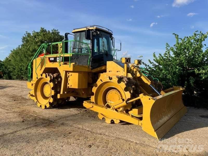 CAT 825H Atik eziciler