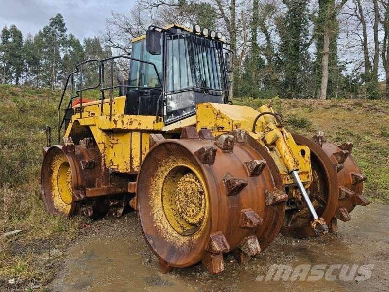 CAT 826GII Zemin sıkıştırma makineleri