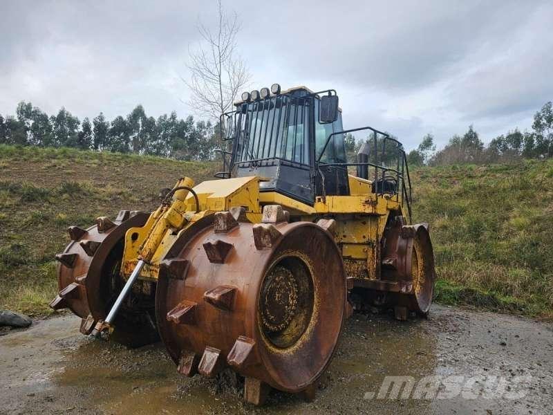 CAT 826GII Zemin sıkıştırma makineleri